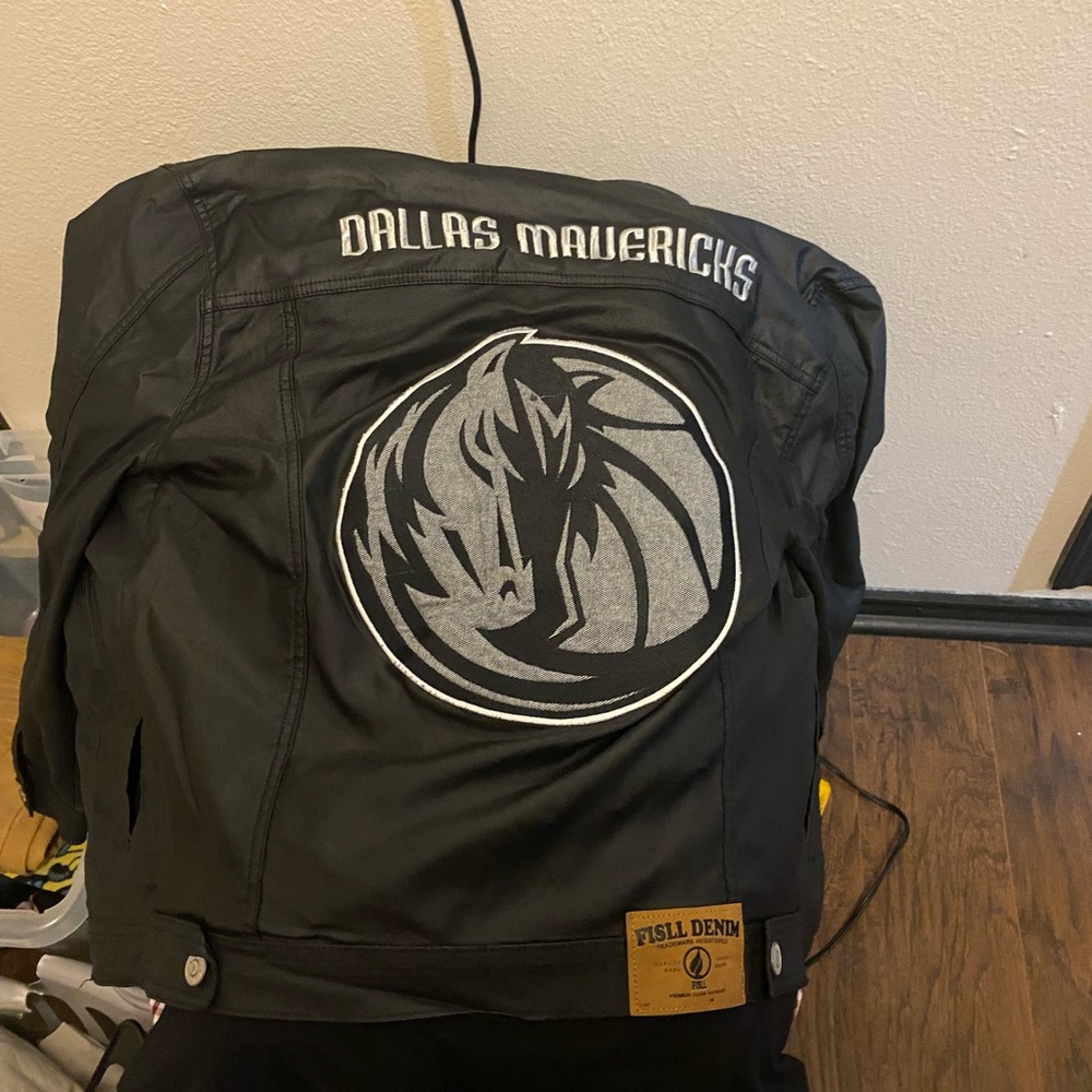 Mavs jacket new